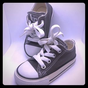 Converse toddler size 5 shoes.
